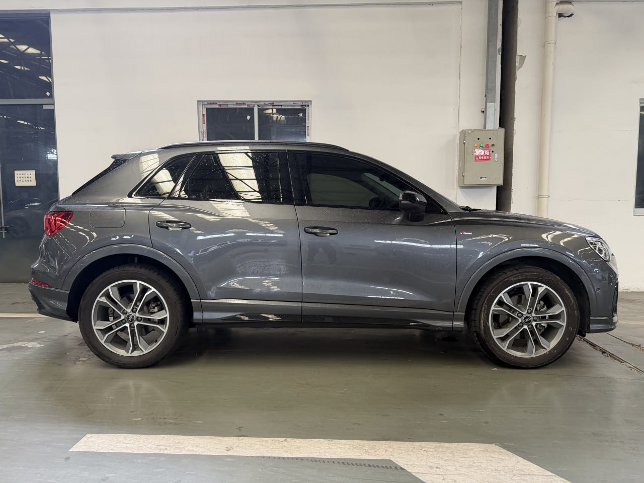 Audi Q3 из Китая: какие версии привозят и какая из них выгоднее — фото 4