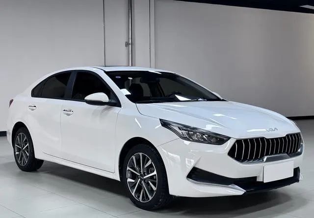 экономичный автомобиль из Китая